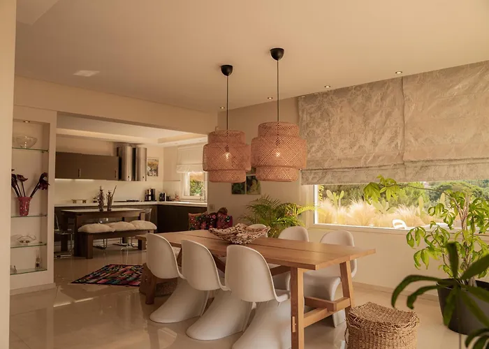 Aerides Luxury * PalaiónTsiflíkion