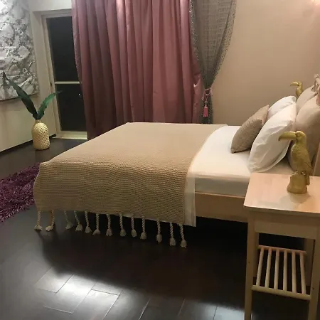 Aerides Luxury Apartamento *