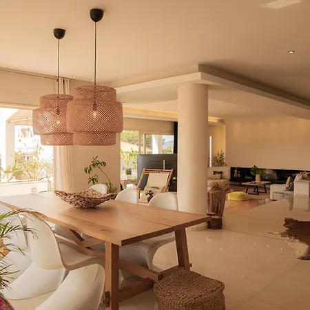 Aerides Luxury Apartament