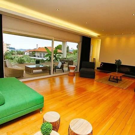 Διαμέρισμα Aerides Luxury PalaiónTsiflíkion
