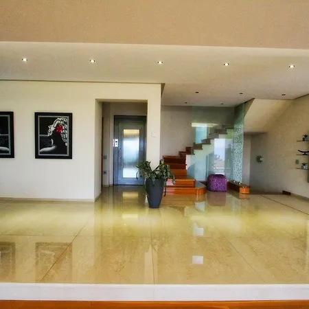 Aerides Luxury PalaiónTsiflíkion